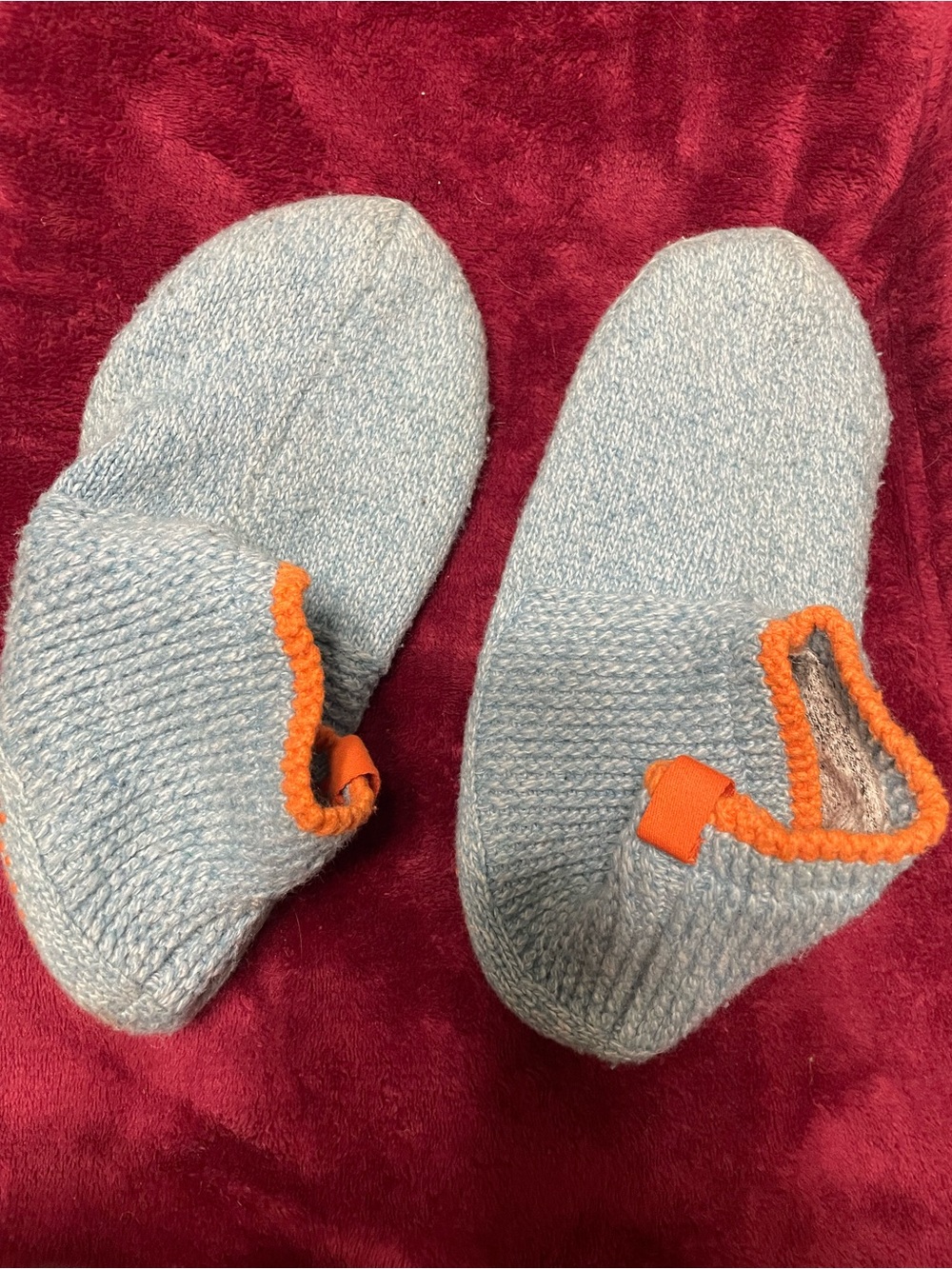 Bombas teal/orange gripper slippers‎ size medium
